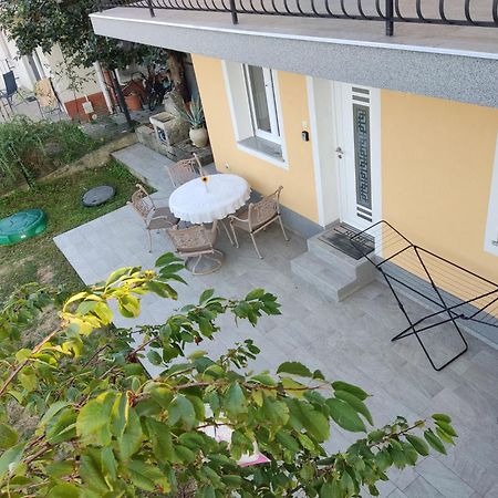 Apartment Rea Koper Exteriör bild