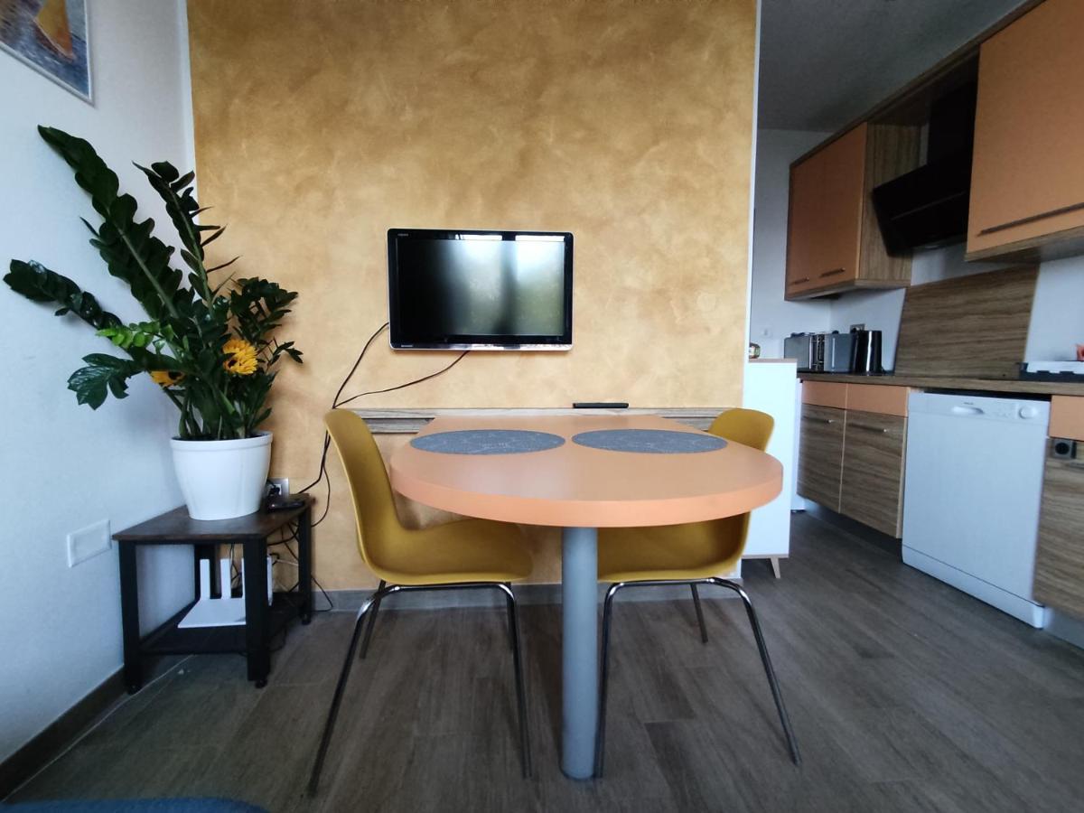 Apartment Rea Koper Exteriör bild