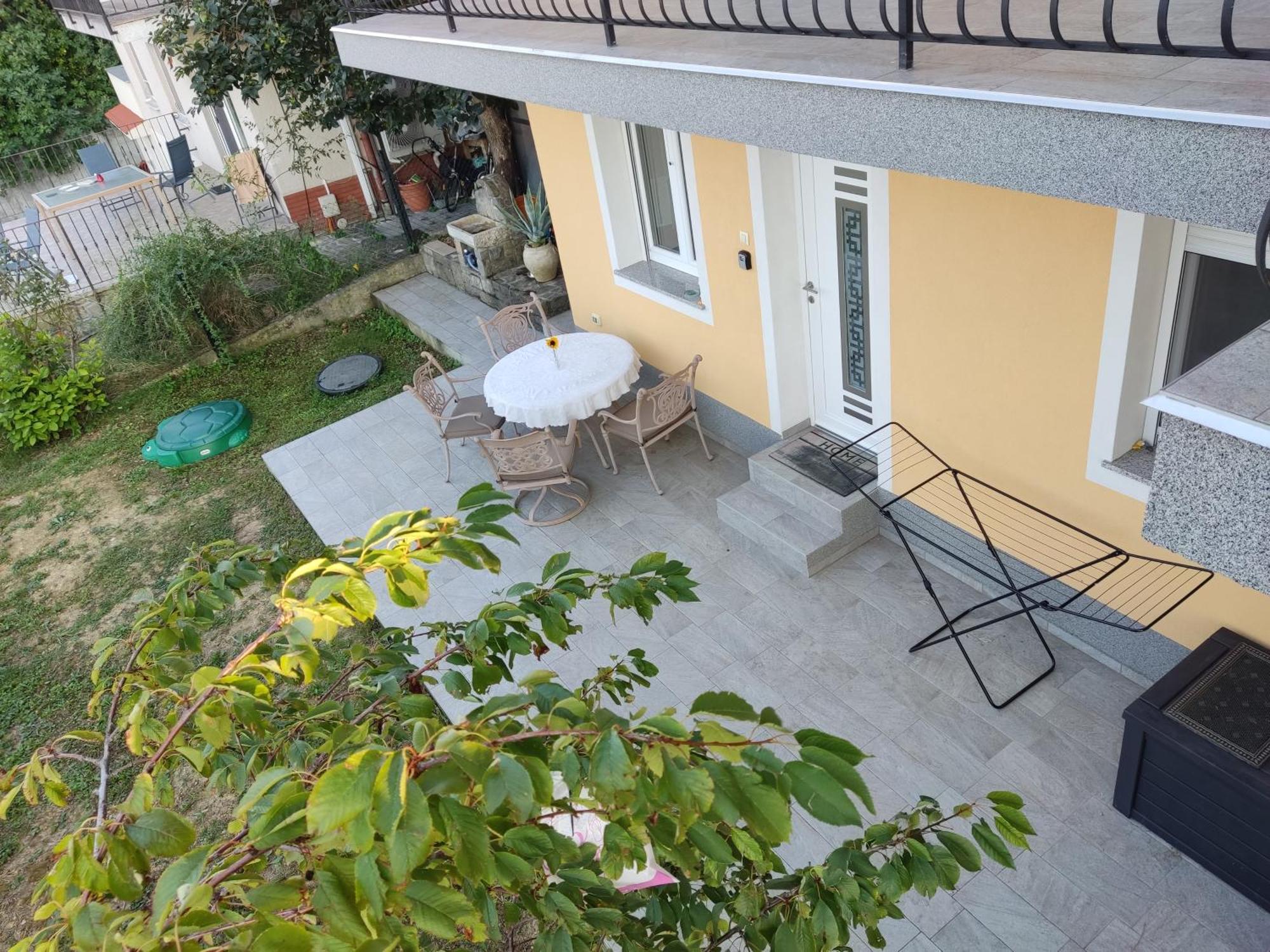 Apartment Rea Koper Exteriör bild